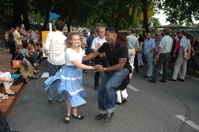 min 2006 08 08 paris plage 139